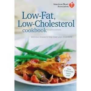 AMERICAN HEART ASSOC Low-Fat Low-Cholesterol Paperback Cookbook